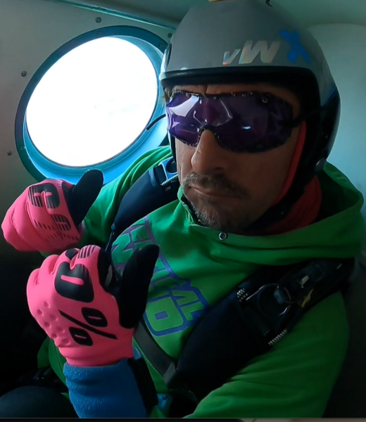 Stage PAC dans un Club de Parachutisme près d’Avignon | l’Incroyable Parcours de Julien Brière, Fondateur de VERTICALWIND