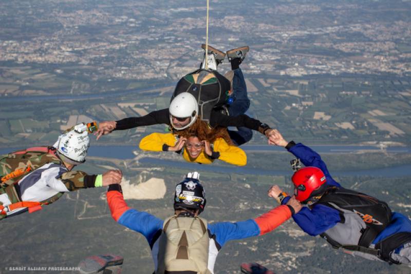 Enterrement de vie de jeune célibataire dans la Drôme